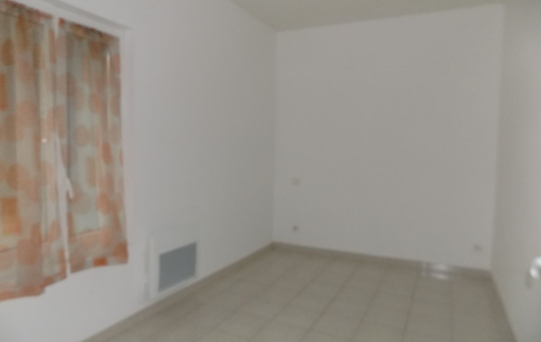 Annonces VALLEE DE LA CEZE : Appartement | GOUDARGUES (30630) | 64 m2 | 615 € 