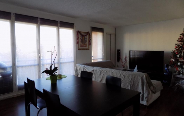 Annonces VALLEE DE LA CEZE : Appartement | SAINT-NAZAIRE (30200) | 58 m2 | 547 € 