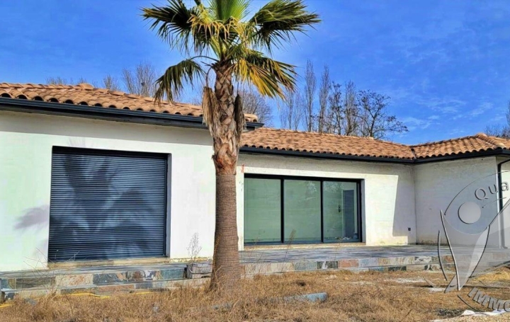 Villa   SAINT-JULIEN-DE-PEYROLAS  155 m2 370 000 € 